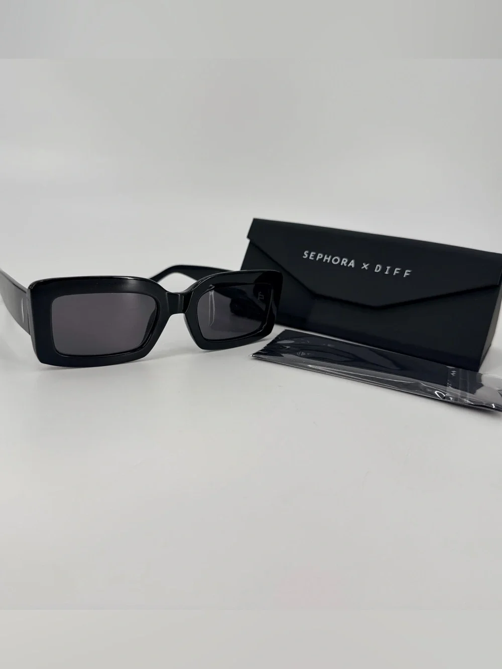 Sephora X DIFF Black Rectangle Sunglasses